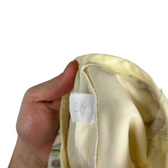 Vintage 1960s White Linen Floral Embroidered Cropped Capri Pants XS - Picture 5 of 6